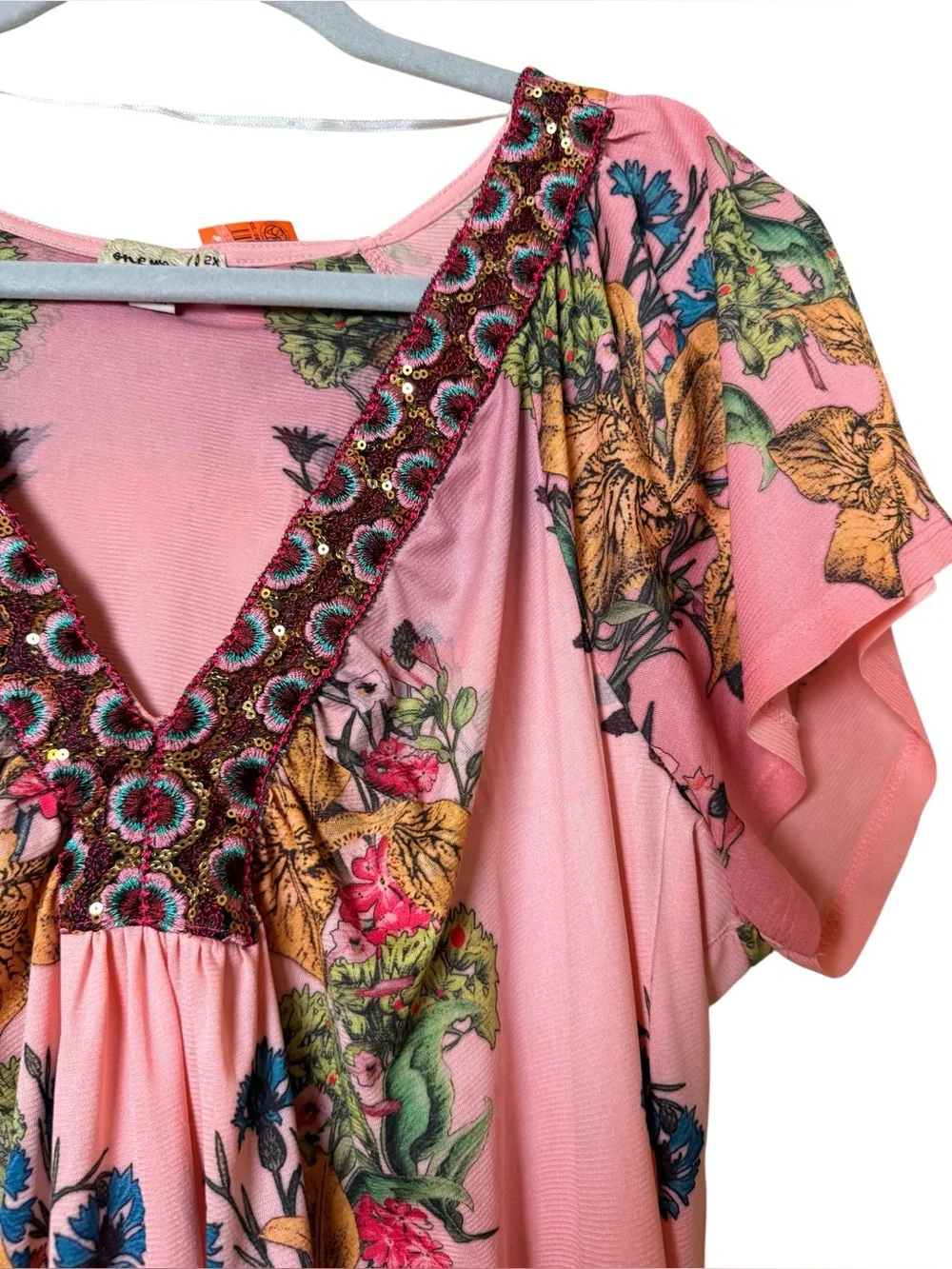 ONE WORLD 2X Pink Floral Beaded V-Neck Tunic - Picture 3 of 7